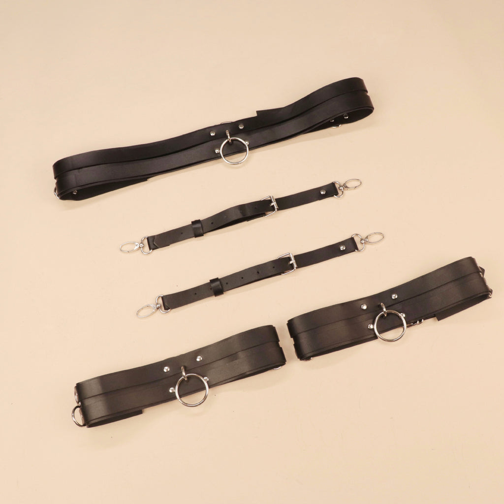 現貨 💖 厚重下沉感皮革束縛褲 捆綁 BDSM 女王 奴隸 主僕 調教 角色扮演 情趣 飾品 | 可以色色